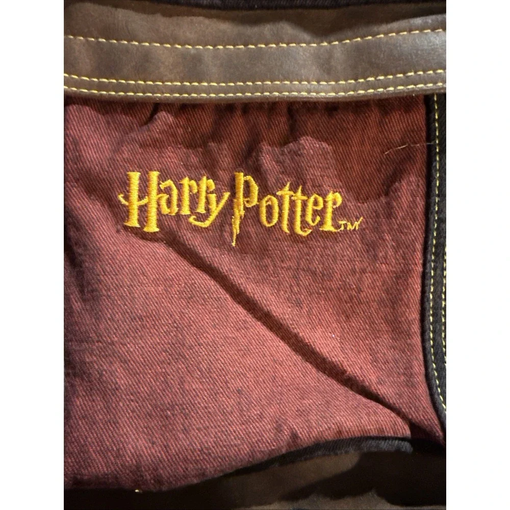 Vintage Harry Potter Hogwarts Full Sized Backpack Maroon Y2K